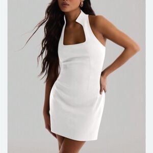 Musera NWT Chic White High Collar Square Neck Mini Dress